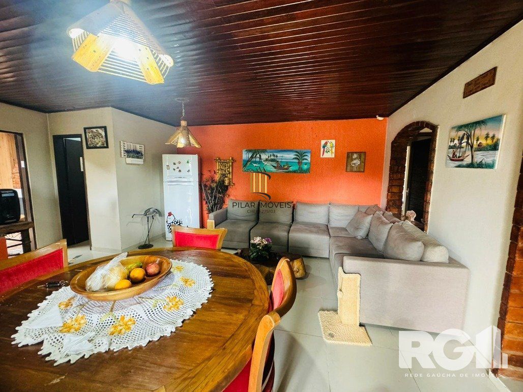 Sítio 2 dormitórios no bairro Itapuã