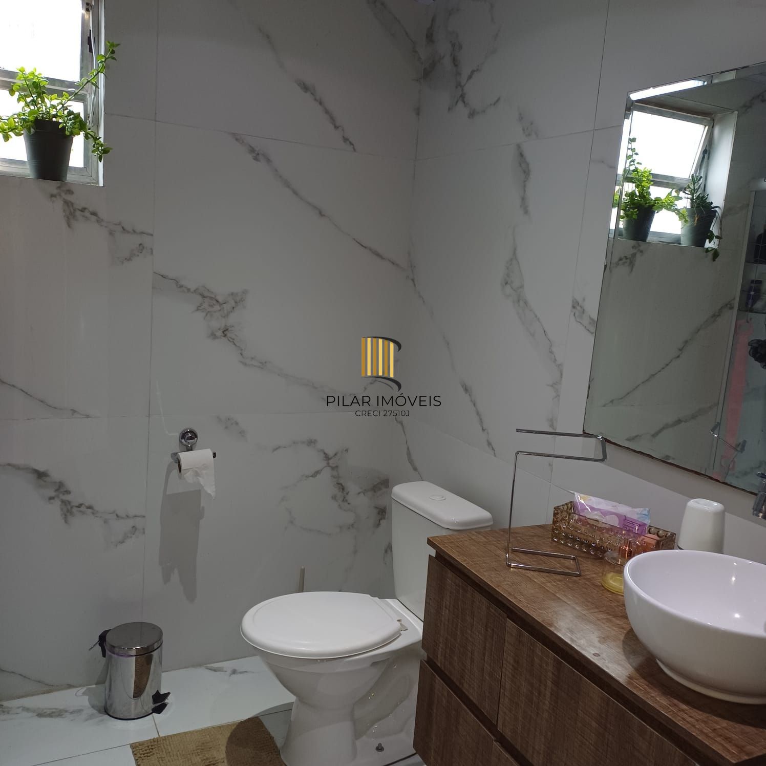 Casa 3 dormitórios no bairro Nonoai