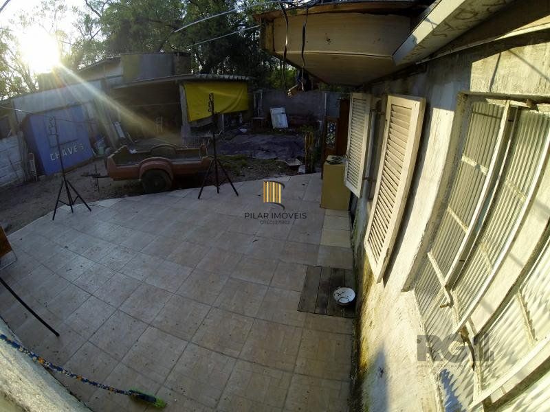 Casa 2 dormitórios no bairro Lami