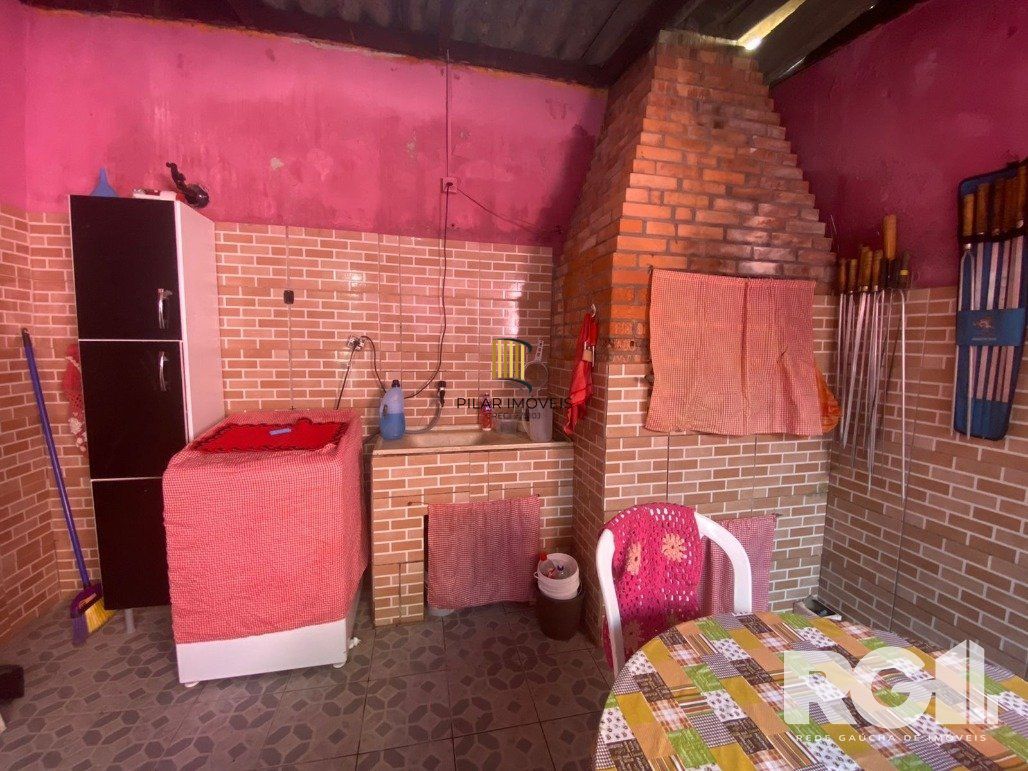 Casa 3 Dormitório(s) Bairro Restinga