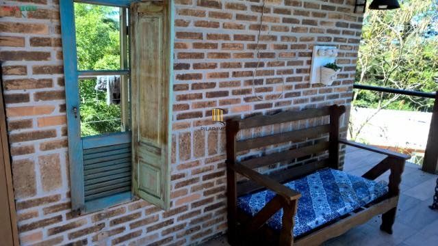 Casa 4 dormitórios no bairro Hípica