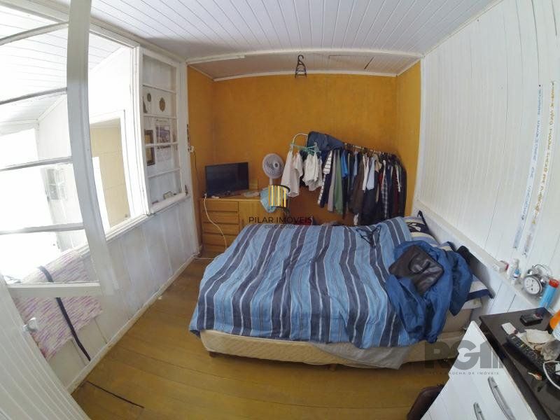 Casa 2 dormitórios no bairro Lami