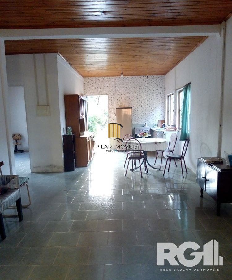 Casa 2 dormitórios no bairro Lami