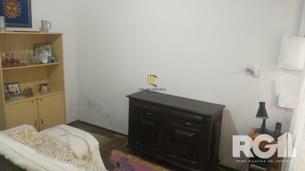 Casa 2 dormitórios no bairro Restinga