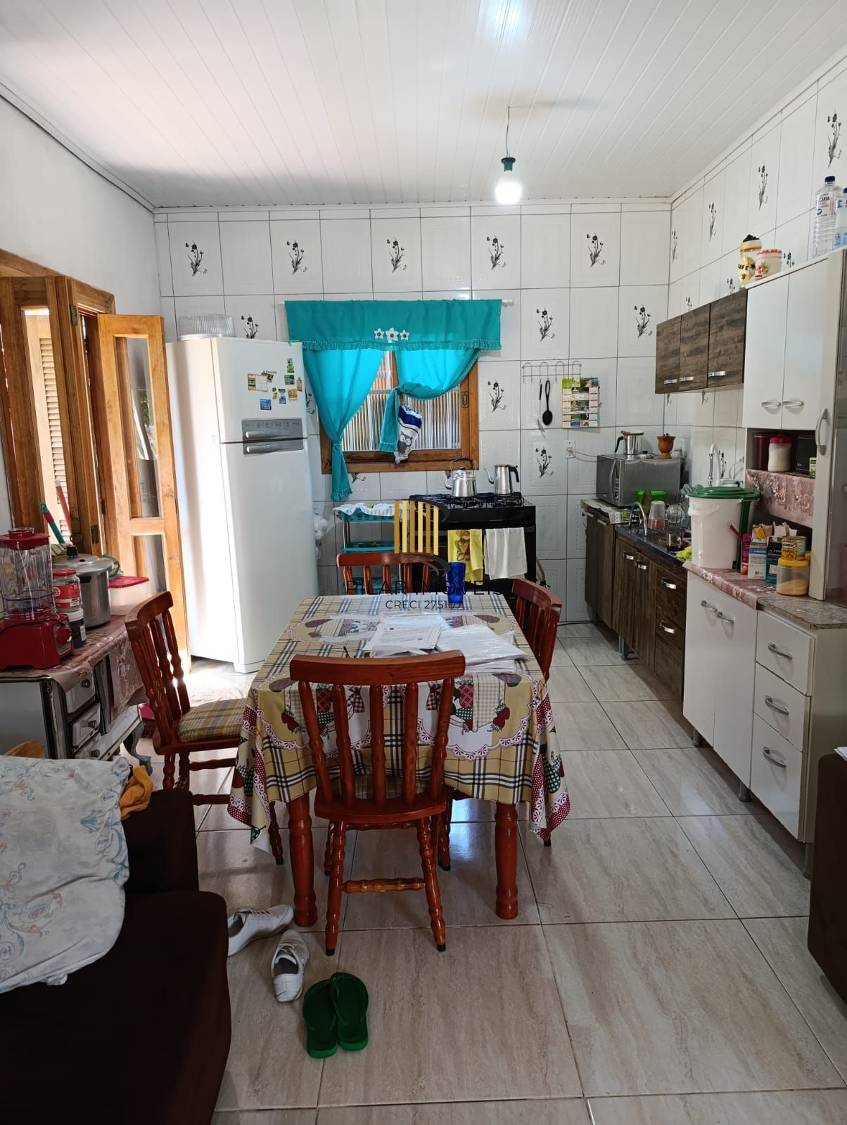 Casa 3 dormitórios no bairro Restinga