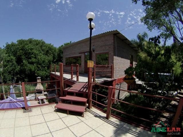 Sítio no bairro Hípica