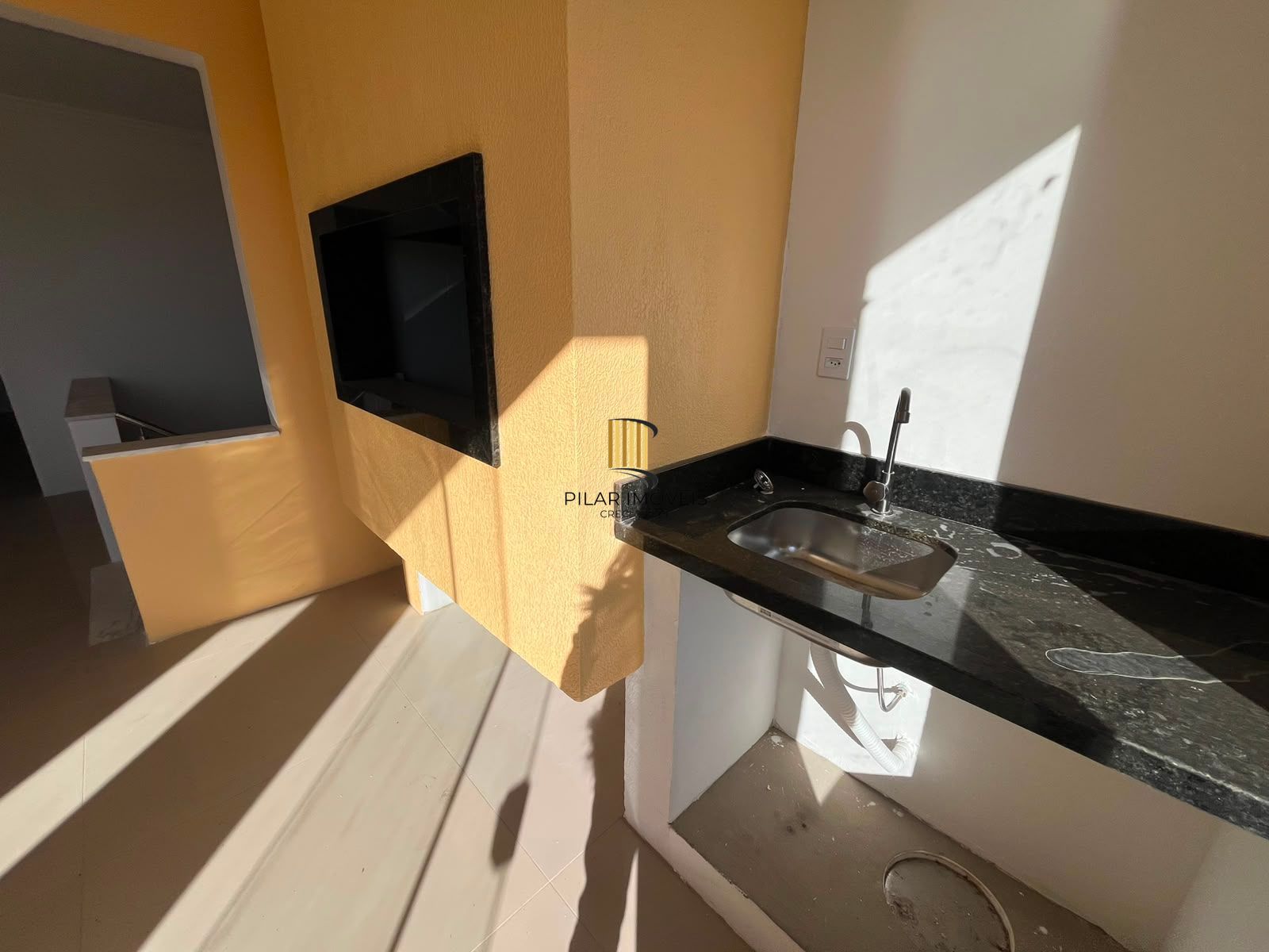 casa a venda no caminho do sol de 3 quartos