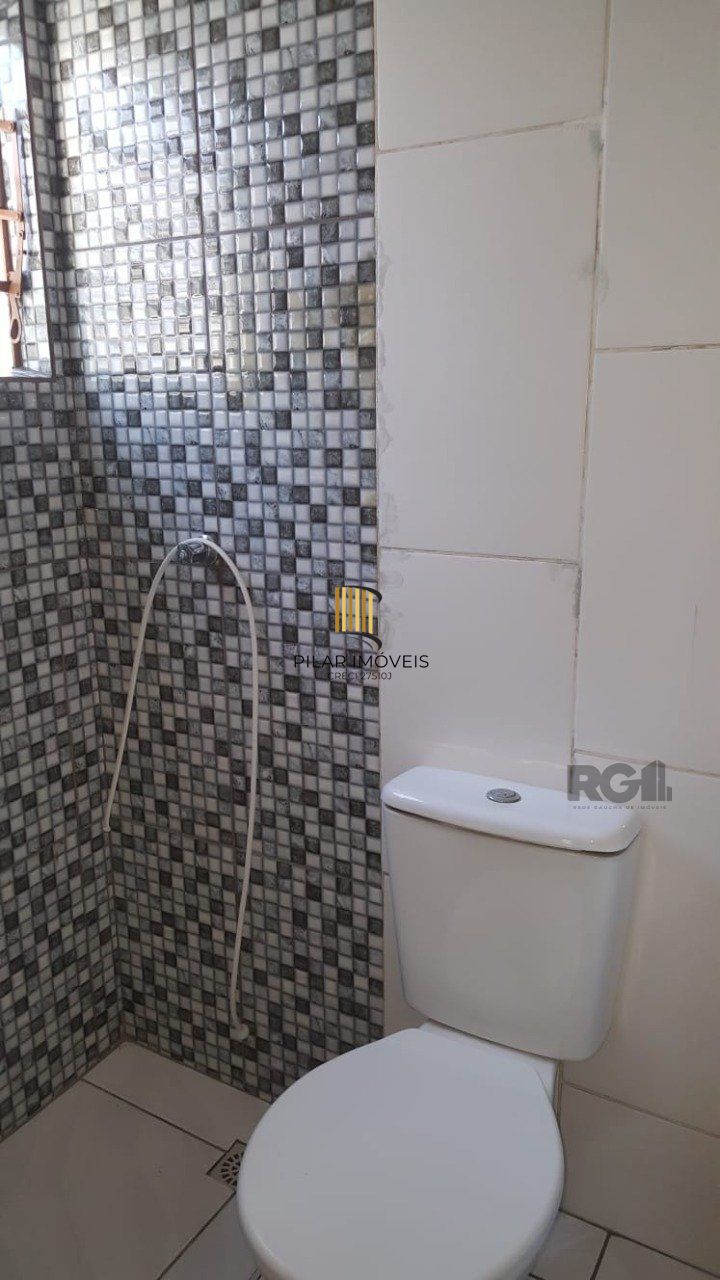  Excelente casa com um dormitório no bairro guaruja