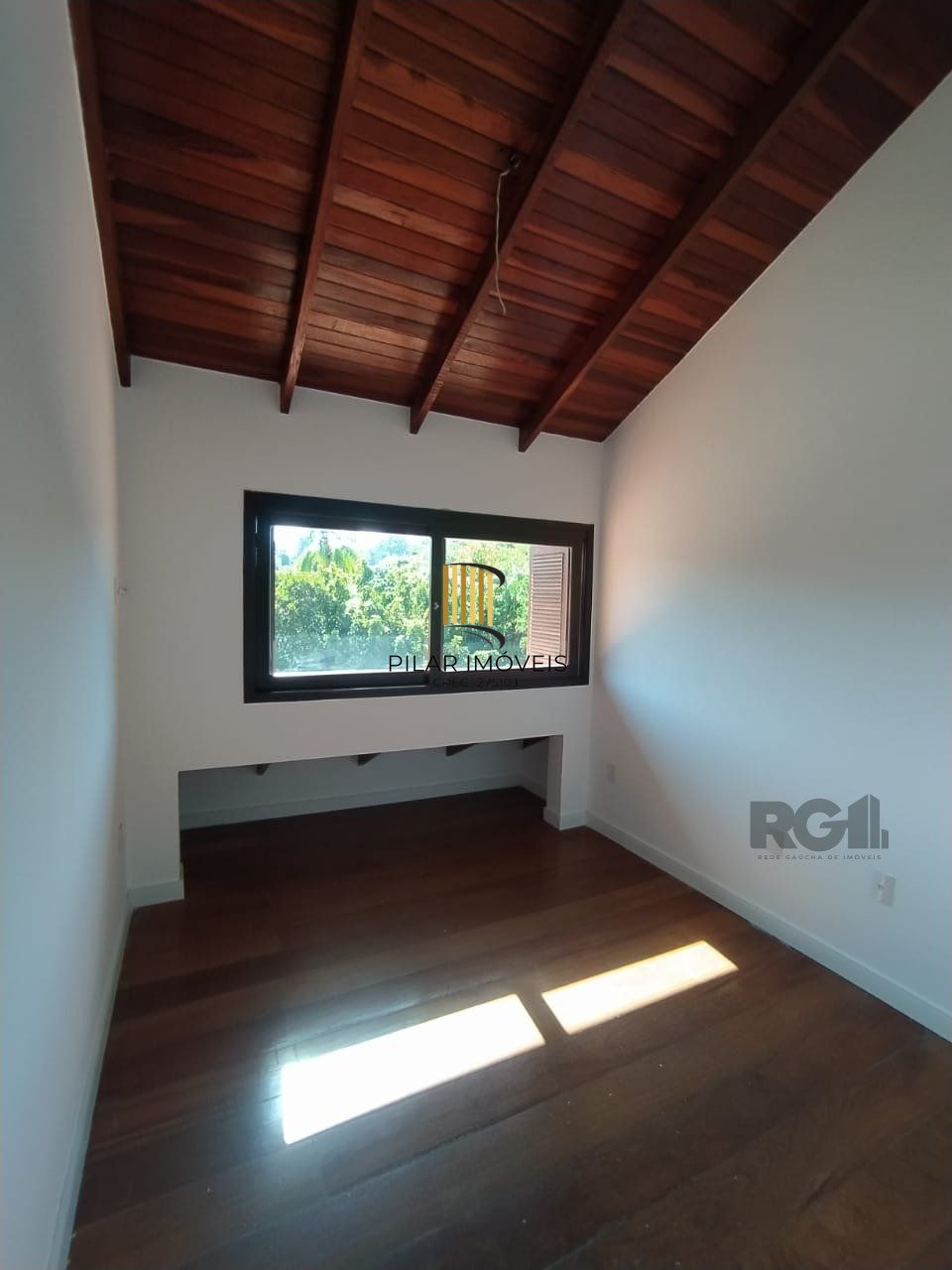 Casa de 3 quartos a venda em condomínio em Ipanema