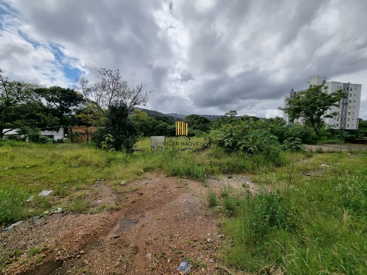 Terreno para Venda - 3778m² Na Avenida Cavalhada