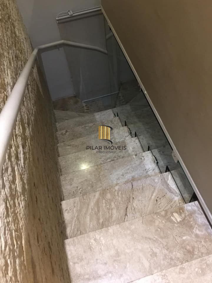 LINDA COBERTURA 2 QUARTOS - 2 BANHEIROS - CHURRASQUEIRA - ÁREA GOUMERT - JD ITU