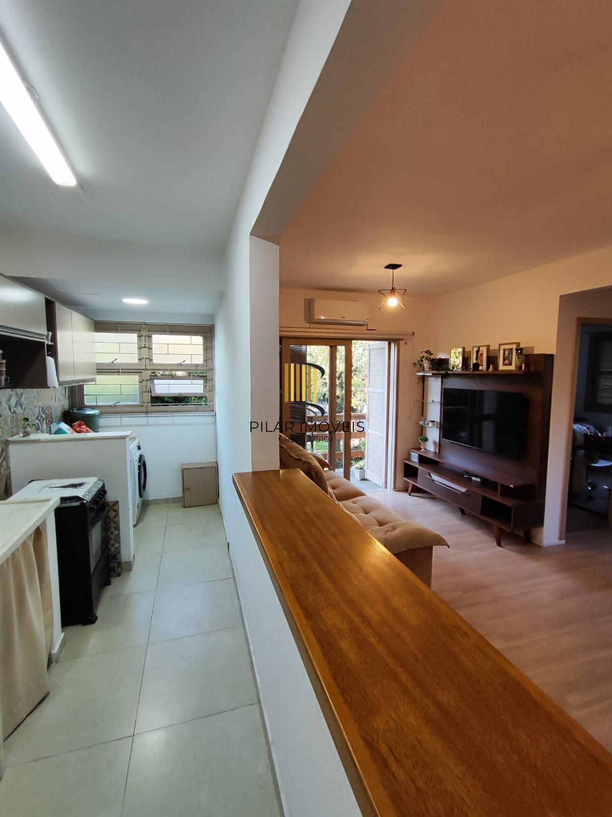 Apartamento mobiliado de 2 dormitórios Próximo da PUC