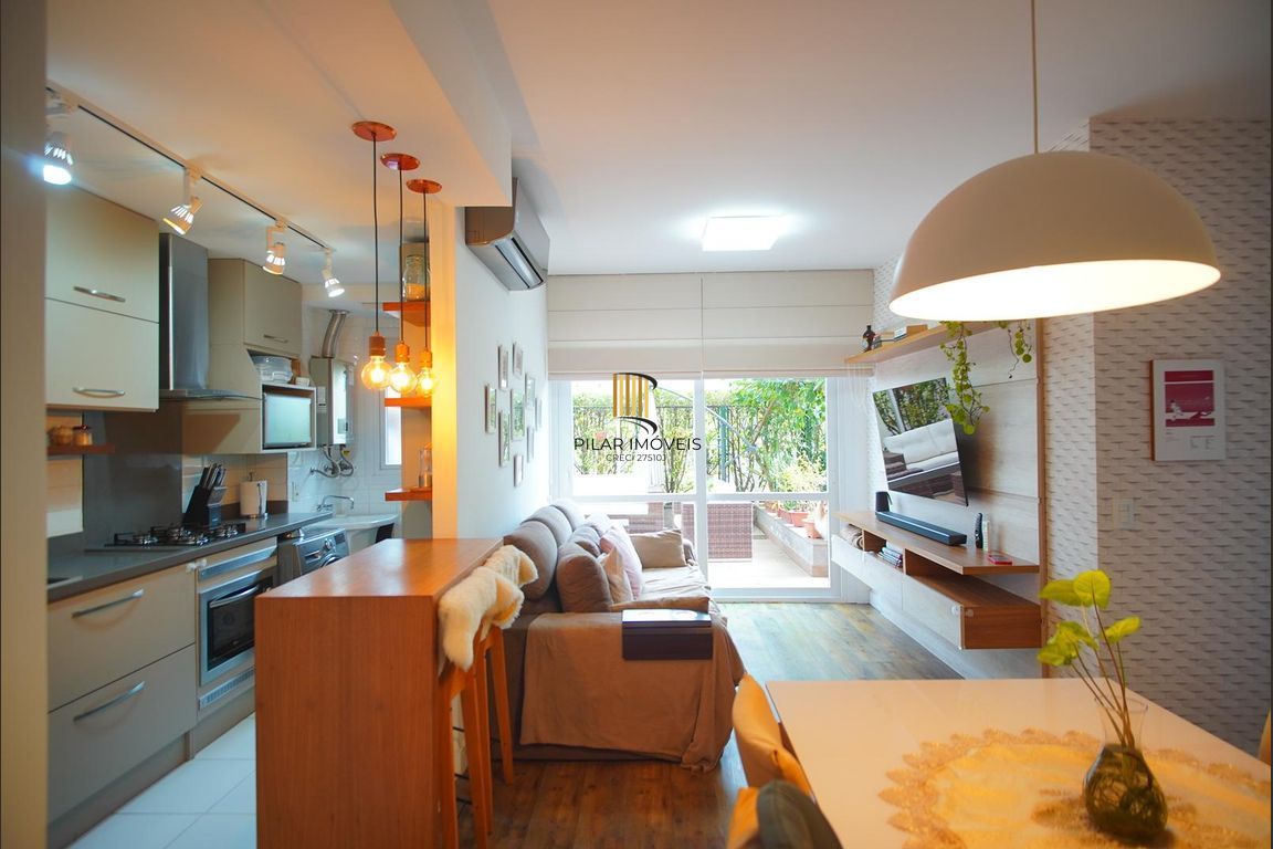 Apartamento garden semimobiliado 2 dormitórios, e vaga pra 2 carros.