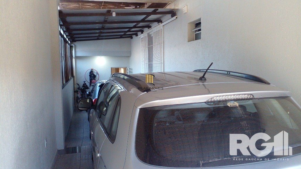 Casa 3 dormitórios no bairro Sarandi