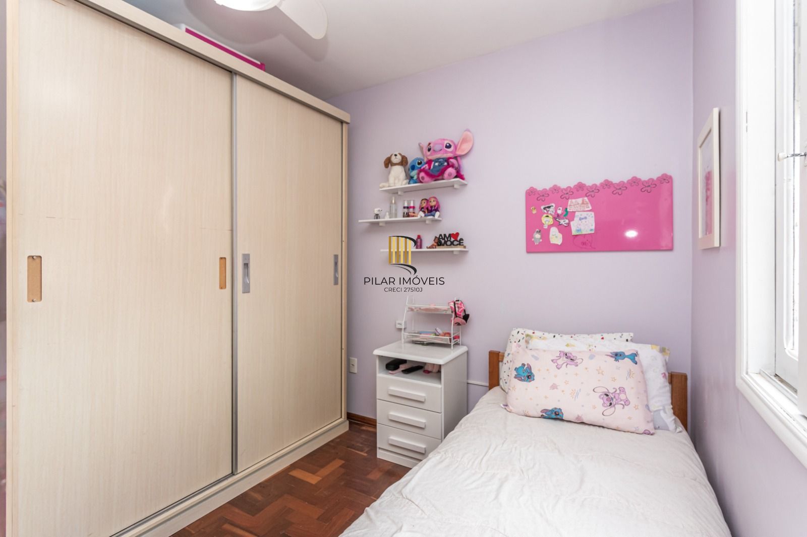 Apartamento MOBILIADO - 03 dormitórios,