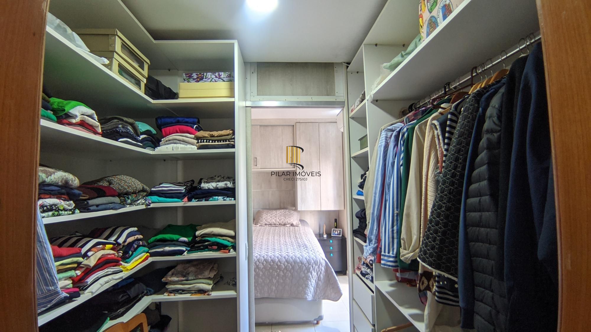 Cobertura com piscina 3 dorm, 2 vagas individuas, no bairro Petrópolis