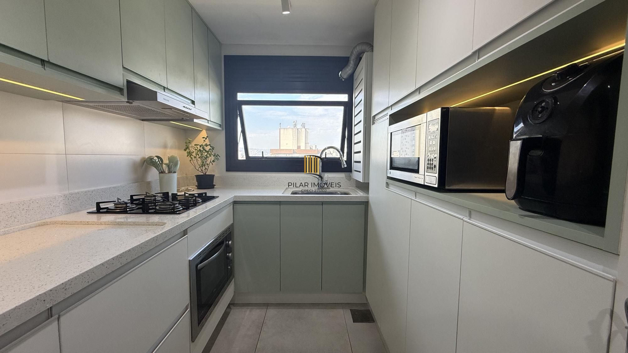 Apto 2 suítes mobiliado, vista Guaíba no Vértice Petrópolis