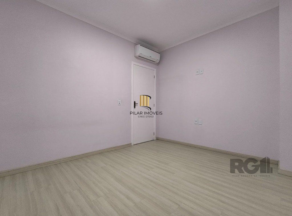 Vendo casa 03 dormitório no Parque da Matriz em Cachoeirinha - RS.