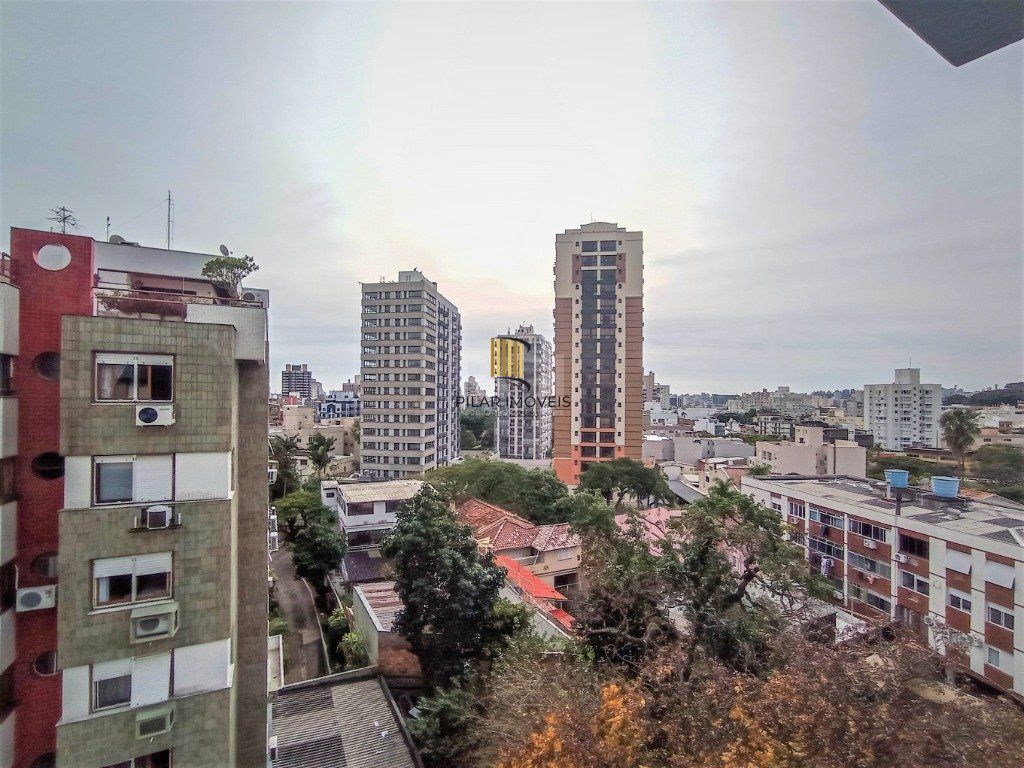Cobertura para Venda - 174.22m², 2 dormitórios, 2 vagas - Menino Deus