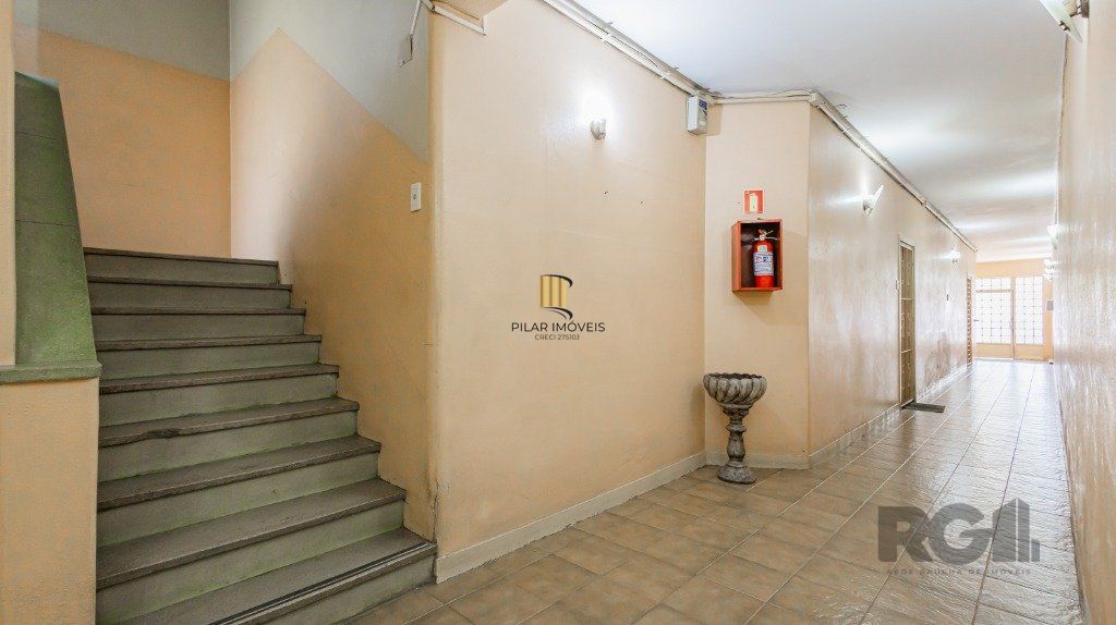 Apartamento 2 dormitórios no bairro Moinhos de Vento