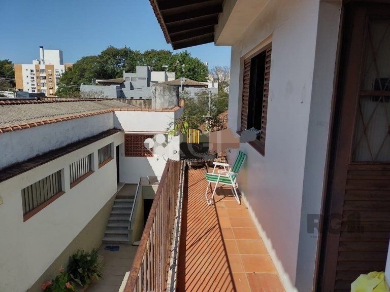 Casa para Venda - 181m², 4 dormitórios, 1 vaga - Rio Branco