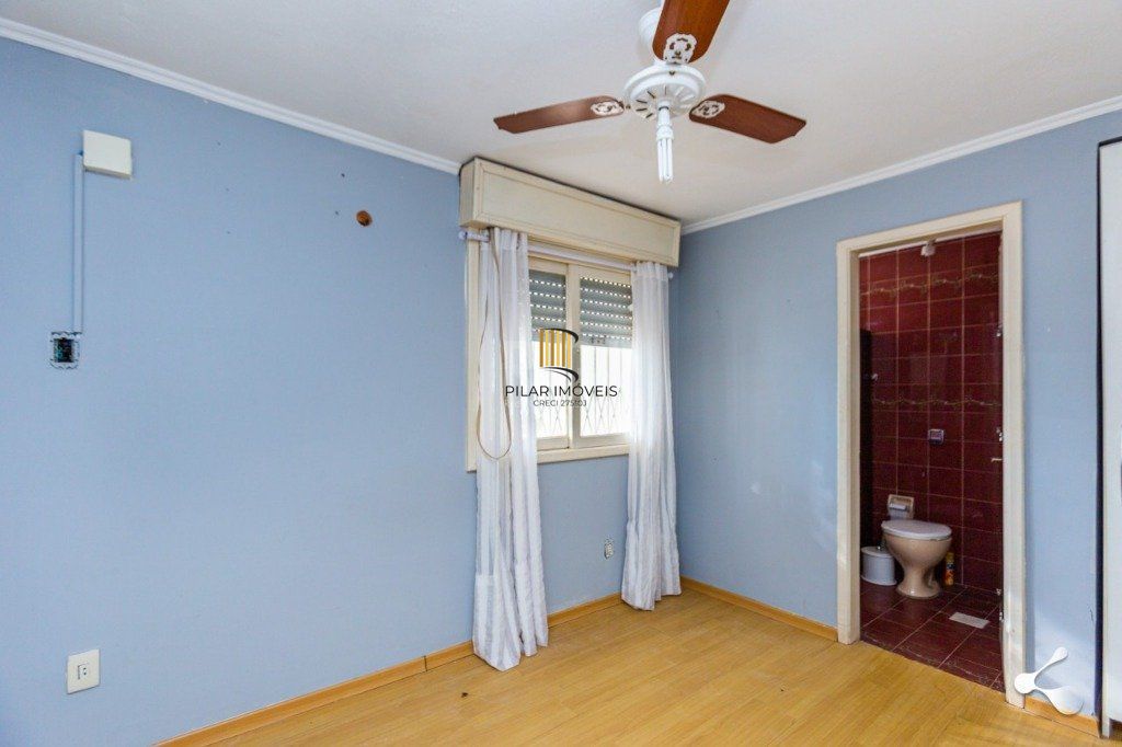 Casa para Venda - 500m², 3 dormitórios, sendo 3 suites, 4 vagas - Vila Ipiranga