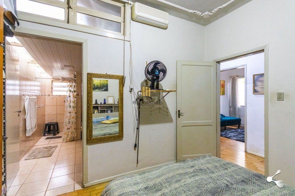 Casa para Venda - 221m², 4 dormitórios, sendo 1 suites, 2 vagas - São Geraldo