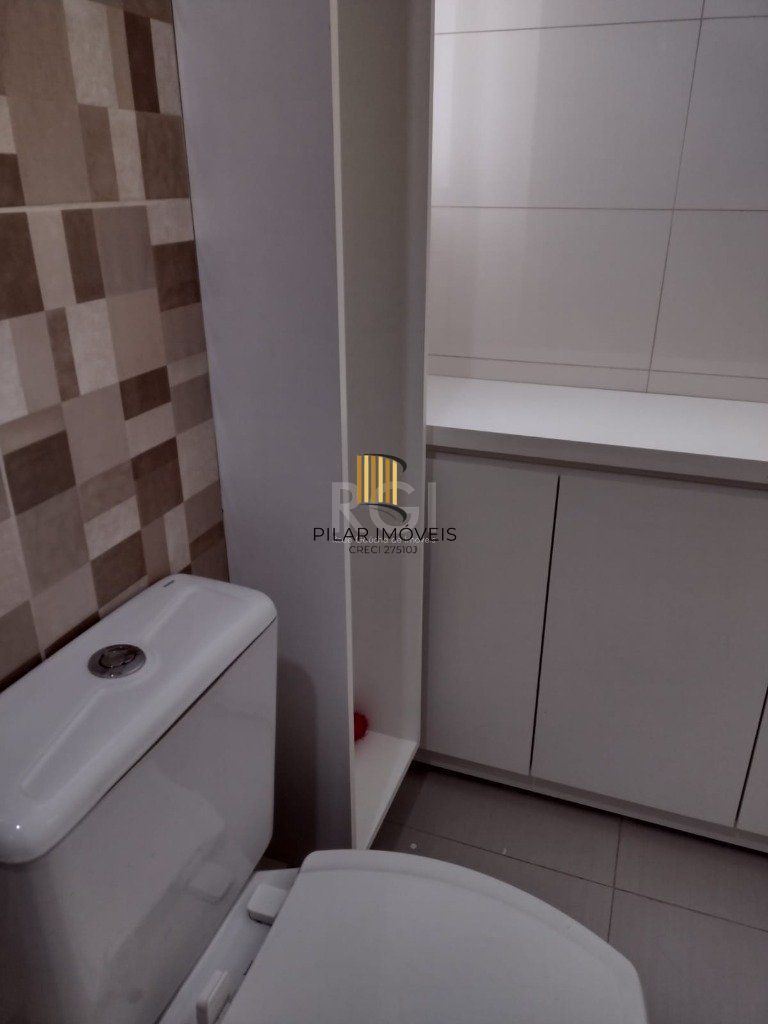 Apartamento para Venda - 118.1m², 3 dormitórios, sendo 1 suites, 1 vaga - Centro