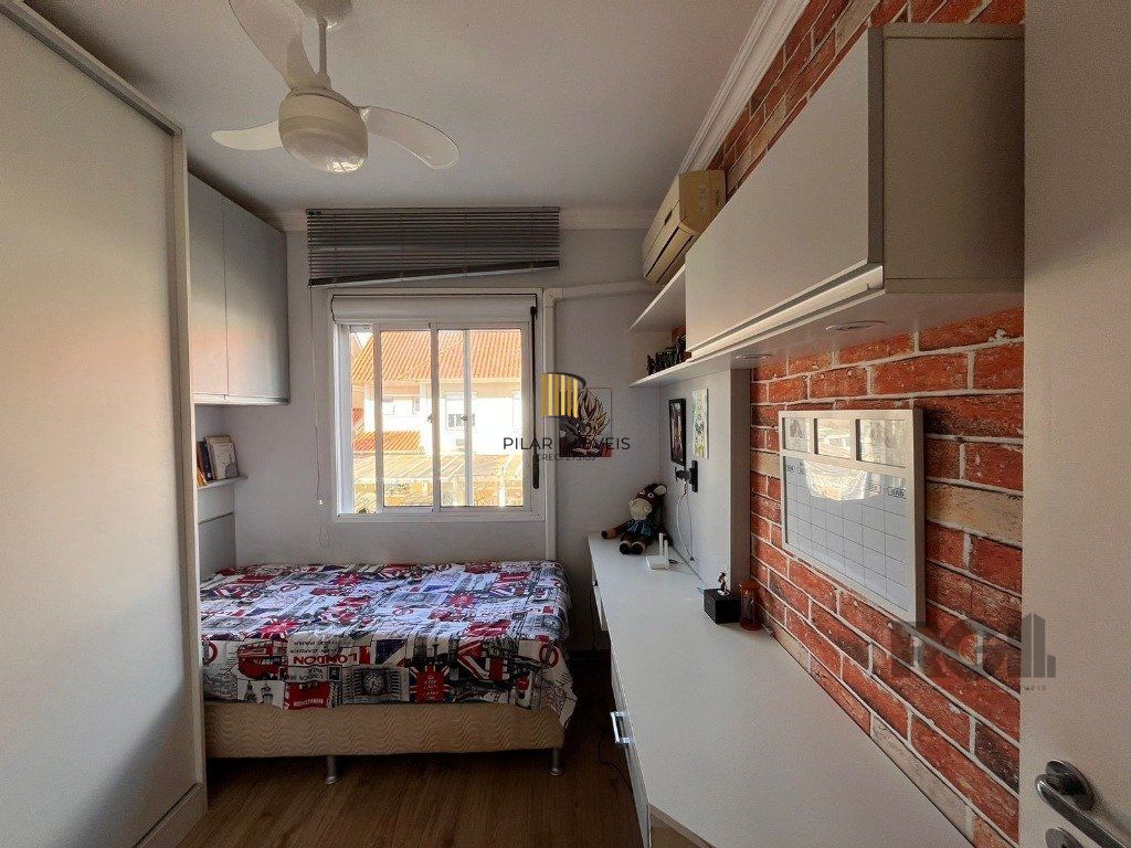 Casa de Condomínio 3 dormitórios no bairro Sarandi