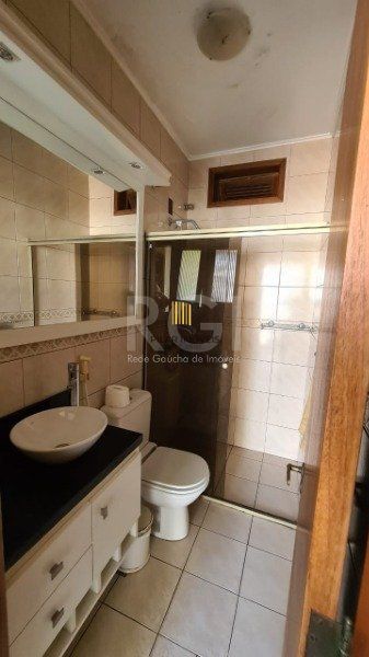 Casa para Venda - 352m², 5 dormitórios, sendo 1 suites, 4 vagas - Rubem Berta