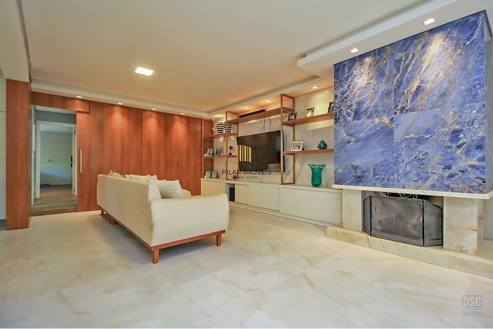Casa 3 dormitórios no bairro Ipanema