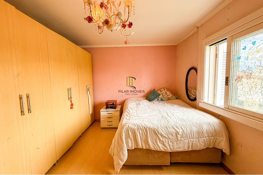 Casa 6 dormitórios no bairro Nossa Senhora das Graças