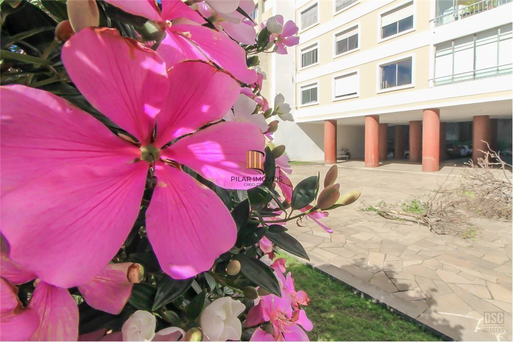 Apartamento 4 dormitórios no bairro Centro Histórico