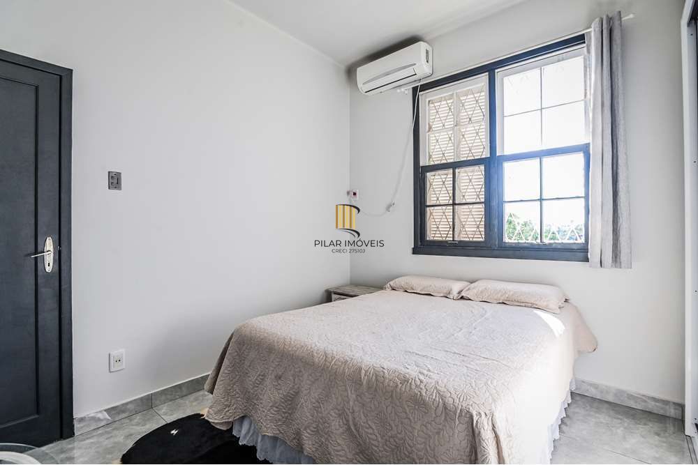 Casa 3 dormitórios no bairro Santa Tereza