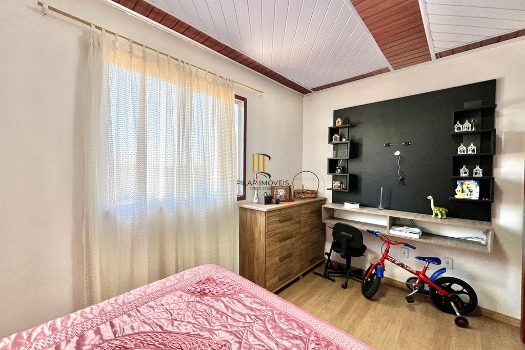 Casa 4 dormitórios no bairro Estância Velha