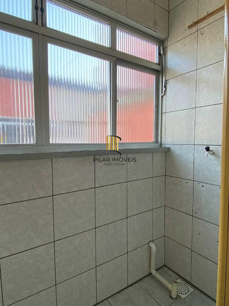Apartamento 2 dormitórios no bairro Rubem Berta