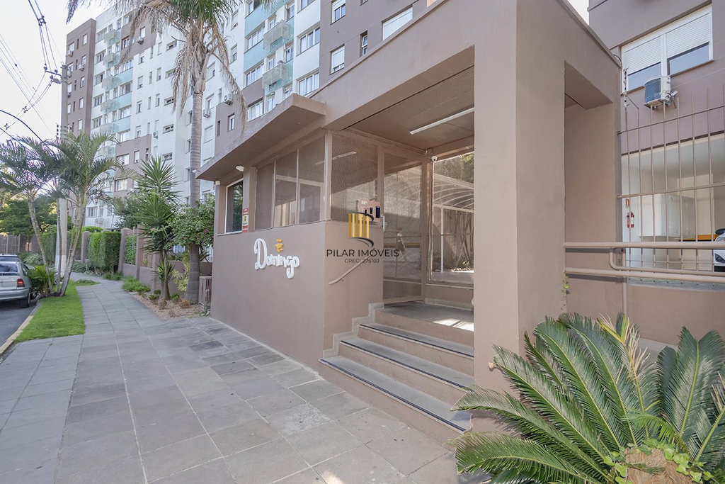 Apartamento 3 dormitórios no bairro Azenha