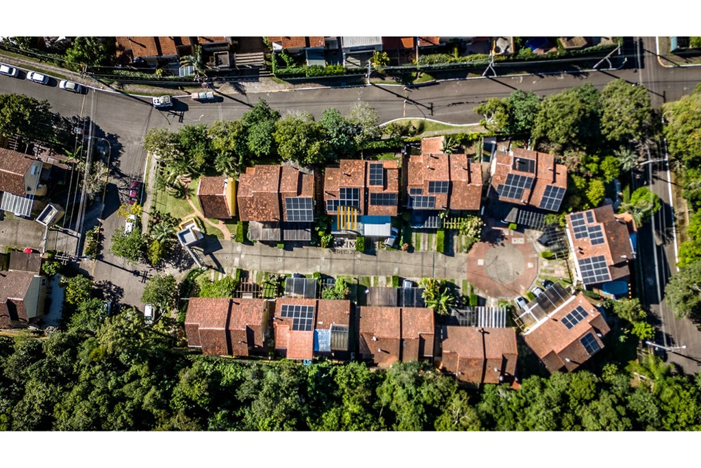 Casa de Condomínio 3 dormitórios no bairro Mário Quintana