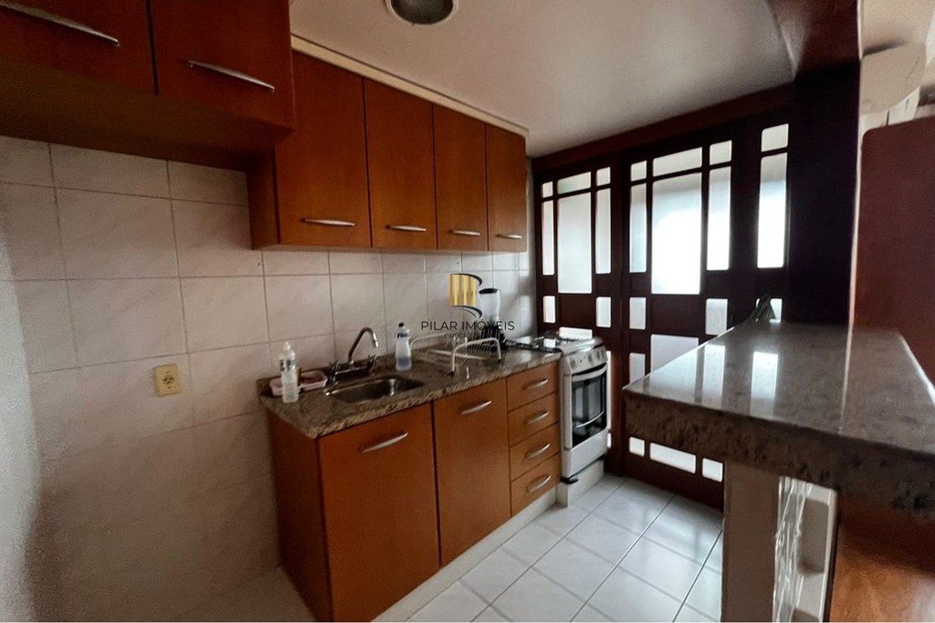 Apartamento 2 dormitórios no bairro Santana