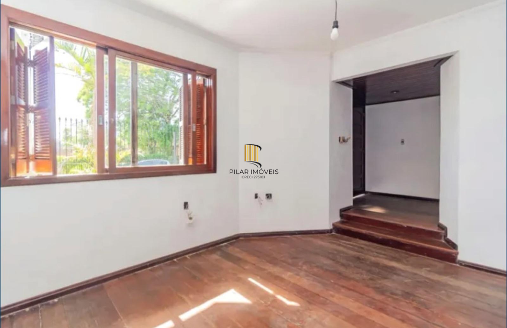 Casa 3 dormitórios no bairro Sarandi