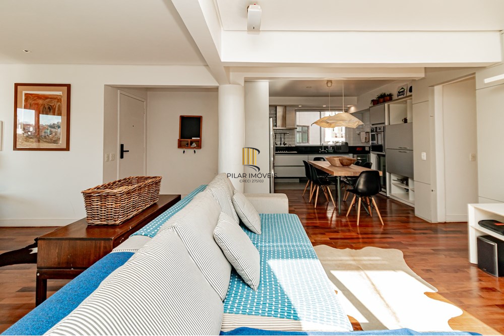 Apartamento 2 dormitórios no bairro Moinhos de Vento