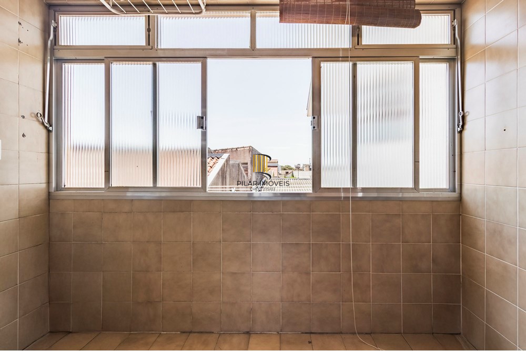 Casa 4 dormitórios no bairro Sarandi