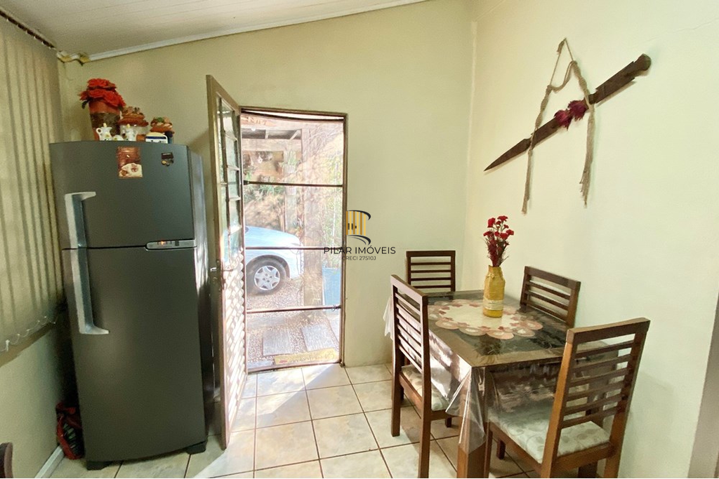 Casa 2 dormitórios no bairro Califórnia