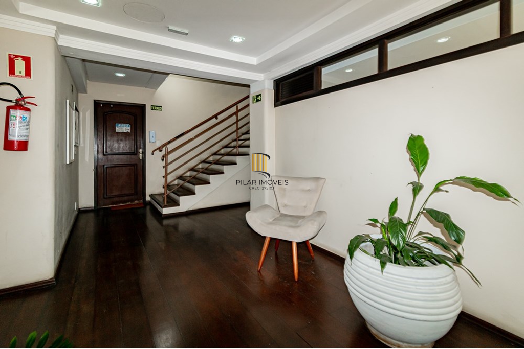 Apartamento 2 dormitórios no bairro Menino Deus