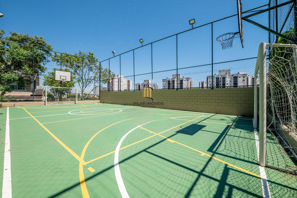 Casa de Condomínio 3 dormitórios no bairro Jardim Carvalho