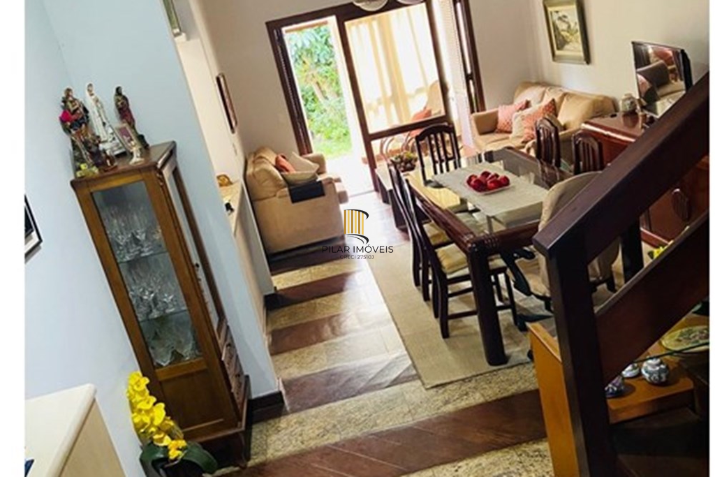 Casa 4 dormitórios no bairro Jardim Planalto