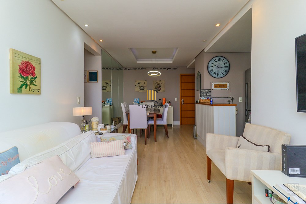 Apartamento 2 dormitórios no bairro Passo da Areia