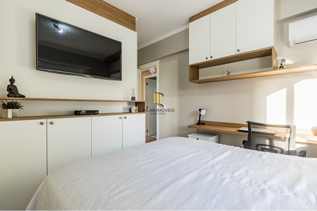 Apartamento 3 dormitórios no bairro Vila Ipiranga