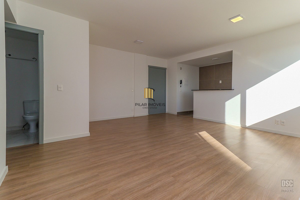 Apartamento 2 dormitórios no bairro Vila Ipiranga