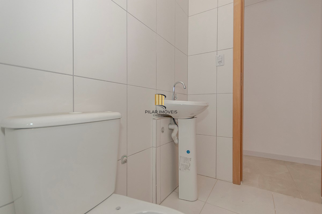 Apartamento 2 dormitórios no bairro Chácara das Pedras
